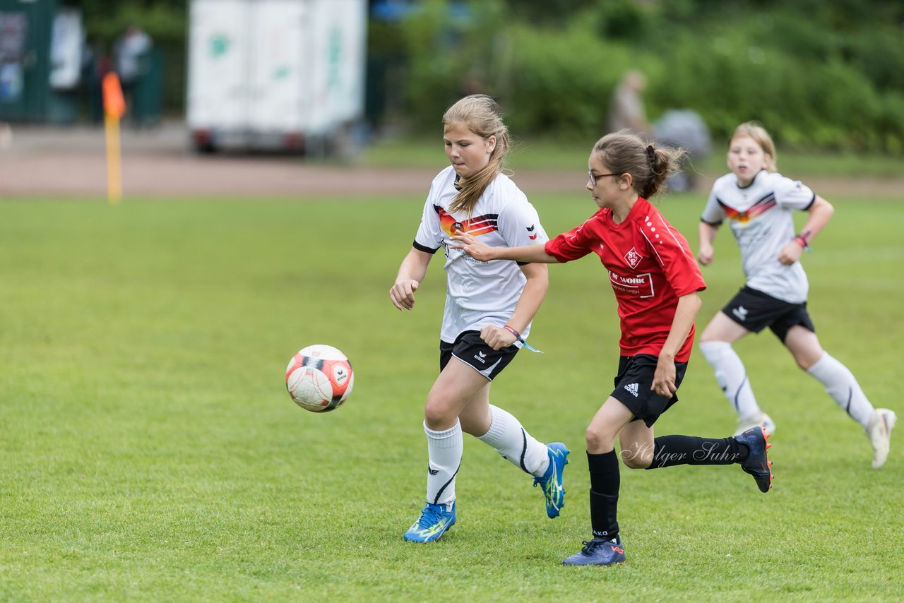 Bild 759 - Loewinnen Cup